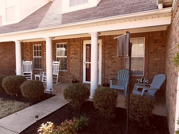 2nd image of 107 McCullough Cir