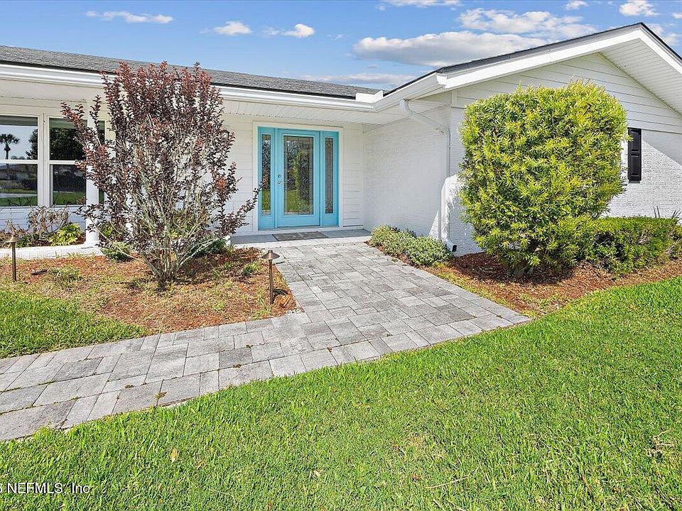 1st image of 236 Pablo Rd