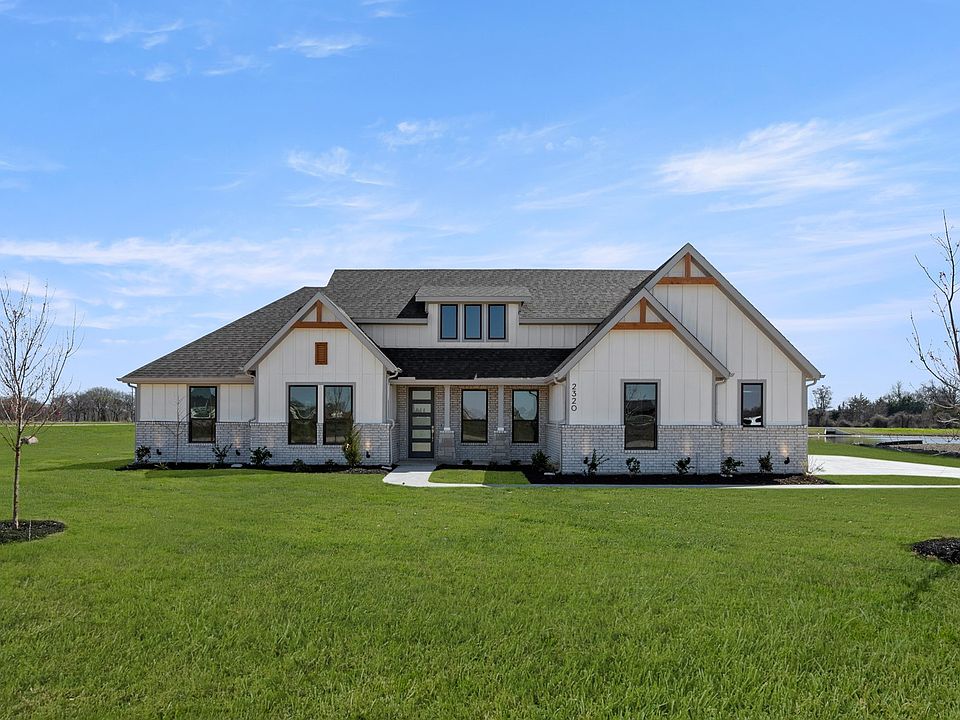 1st image of 2320 Oak Knoll Dr
