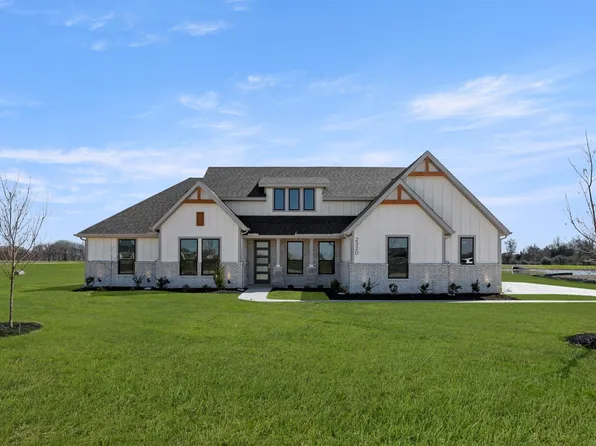 2320 Oak Knoll Dr, Palmer, TX 75152