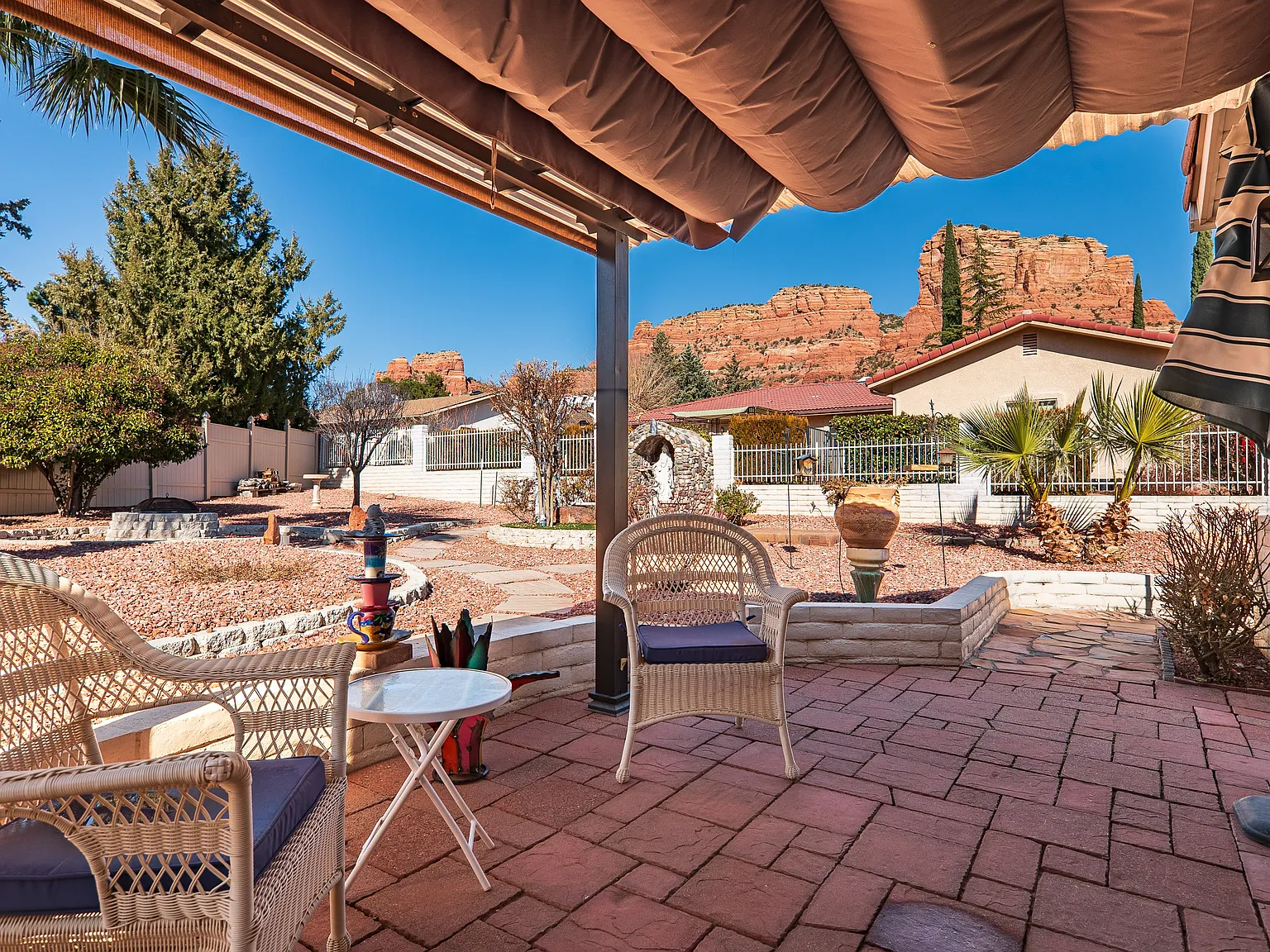 3 bed, 1726 sqft, $4,000 — Photo 3