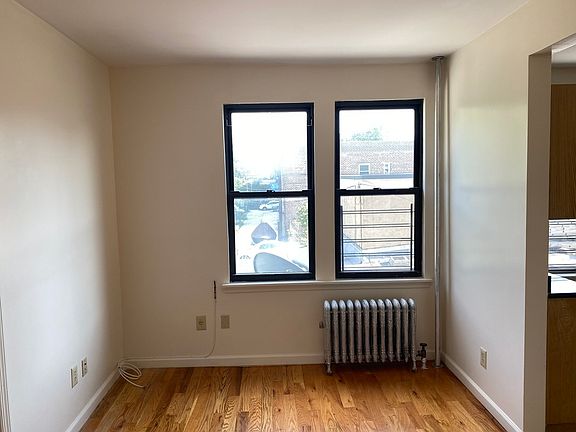 3rd image of 77-41 164th St #2B