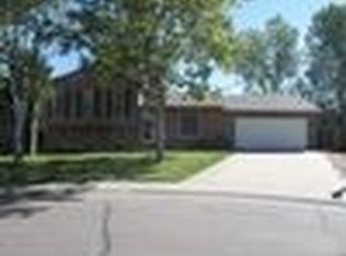 3354 S Dudley St, Lakewood, CO 80227