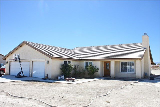 1st image of 3326 E Avenue H4