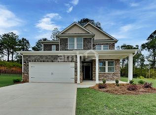 867 Lantern Mill Cir, Lawrenceville, GA 30045