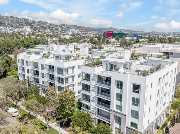 450 N Palm Dr #Penthouse 506, Beverly Hills, CA 90210