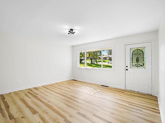 5th image of 7940 Fairhope Ct