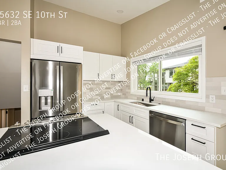 15632 SE 10th St — Photo 6