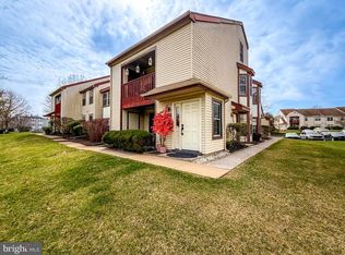 4016 Barry Ct, Holland, PA