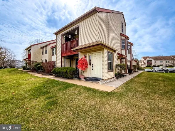 4016 Barry Ct, Holland, PA 18966