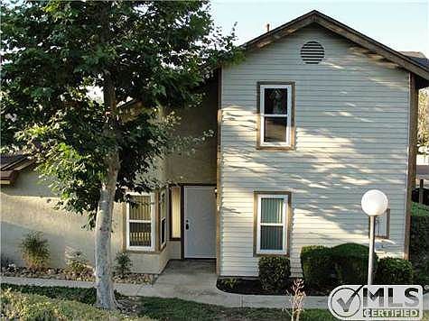 3rd image of 1731 Manzana Way