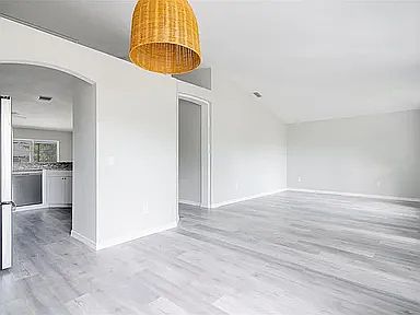 2nd image of 1111 Le Mars Ave