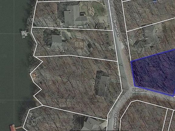 3rd image of 2 Brixham Ln