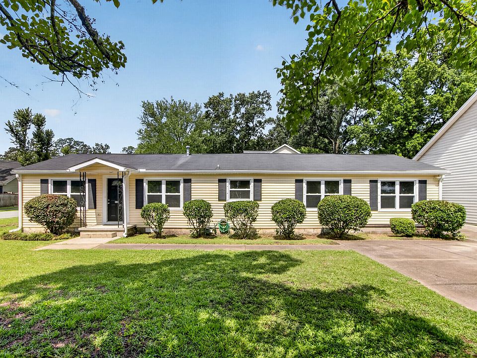 1st image of 8805 Antler Dr