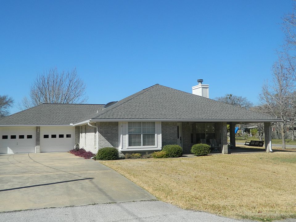 1st image of 301 E Pheasant Road