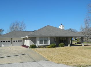 301 E Pheasant Road, Highland Haven, TX 78654