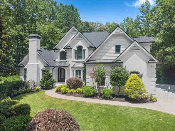 293 Oak Forest Dr, Dawsonville, GA 30534