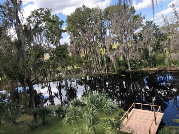 216 Little Orange Lake Dr #7, Hawthorne, FL 32640