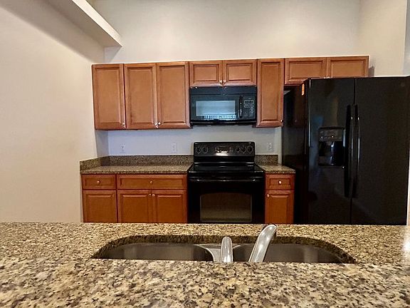 4th image of 715-717 SE 7th St #55d7a0a7f