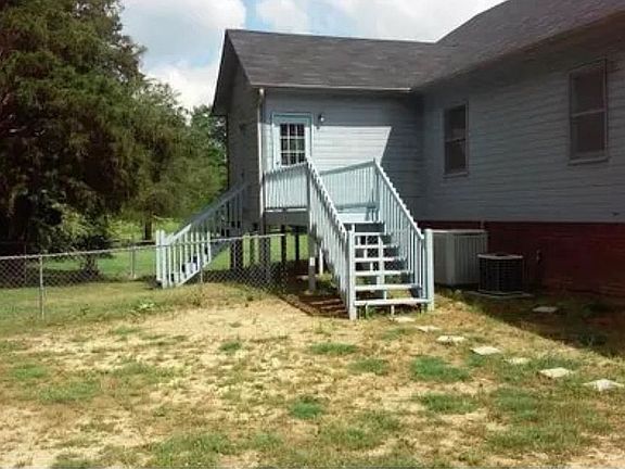 3rd image of 18035 County Highway 26