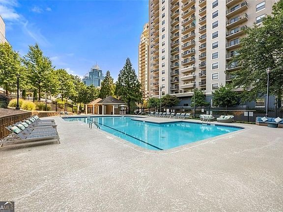 4th image of 795 Hammond Dr APT 1012