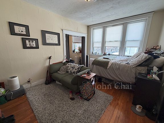 3rd image of 225 Kelton St APT 11