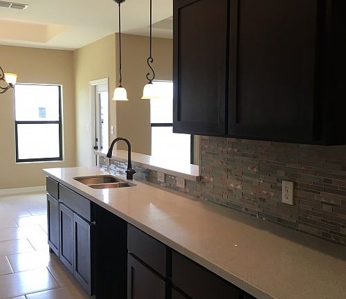 4th image of 1517 Candy Ln