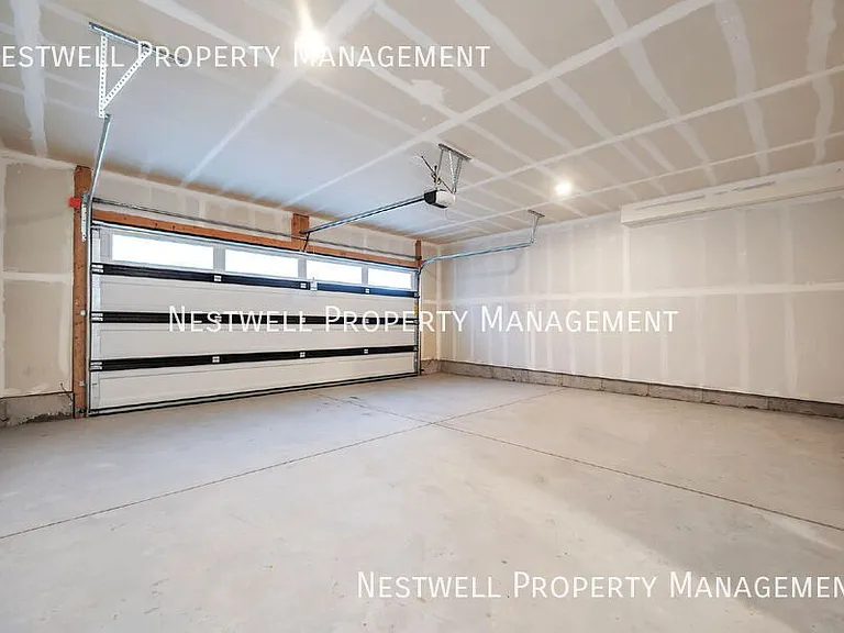593 E Betsey Cv S — Photo 20