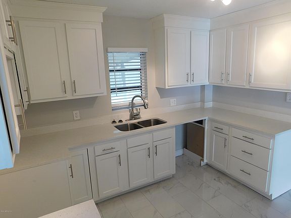 4th image of 6340 Harlow Blvd