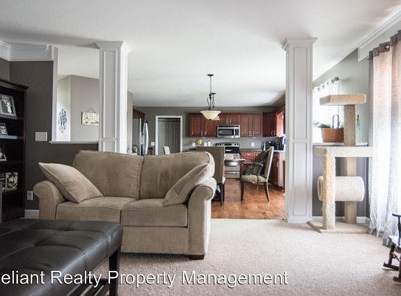 5th image of 1162 Castlewood Dr