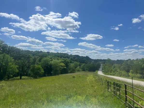 0 110th St, Eddyville, IA 52553