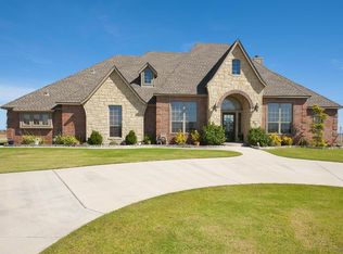 15901 SW 25th St, El Reno, OK 73036