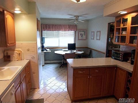 4th image of 148 Wedgewood Dr