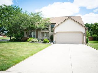 1190 River Trail Ct, Grove City, OH 43123