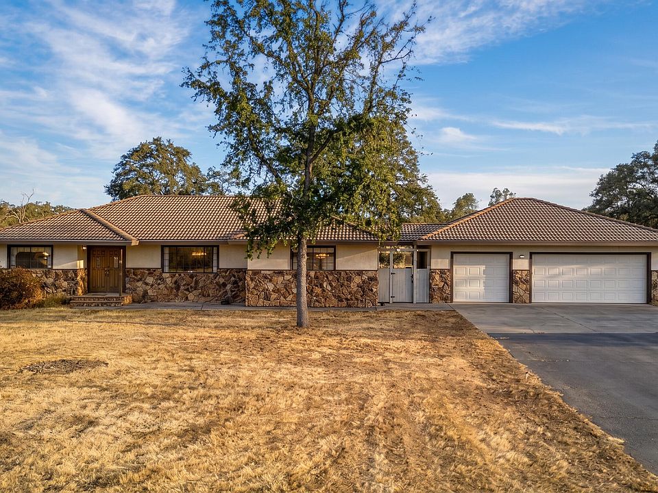 1st image of 11420 Suggie Ln