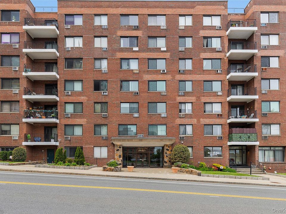 1st image of 25 Lake Street #2C