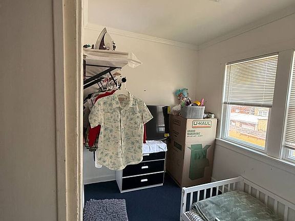 5th image of 6419 N Fairfield Ave #2