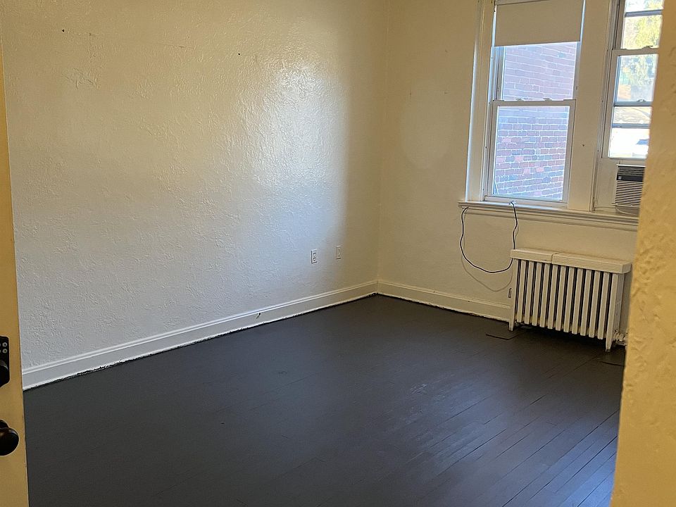 1st image of 31 E Otterman St S #3