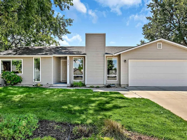 8873 W Brekenridge Dr, Garden City, ID 83714