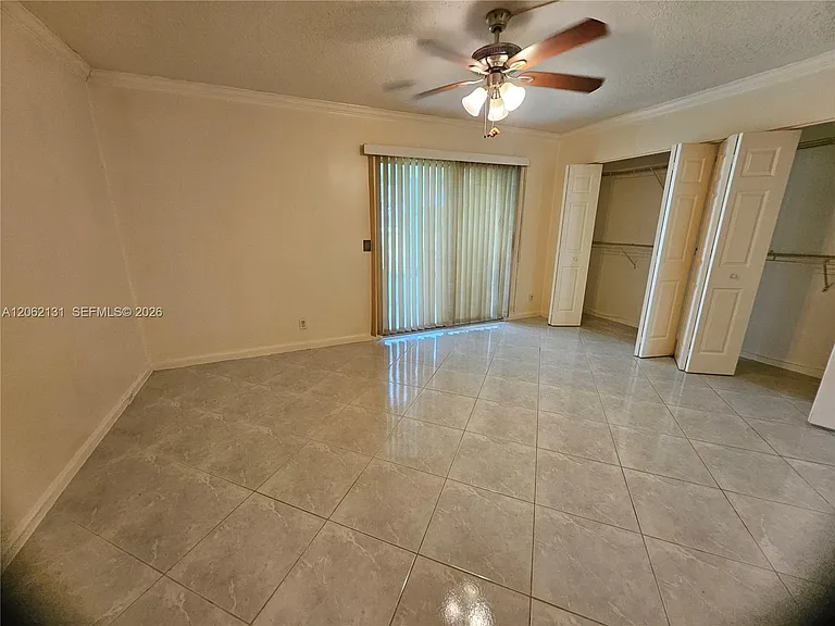 559 Mansfield N #559 — Photo 8