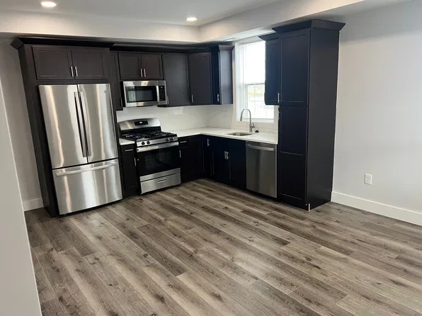 369 Haverhill St #606, Lawrence, MA 01840
