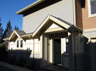 19730 76th Ave W #1, Lynnwood, WA 98036