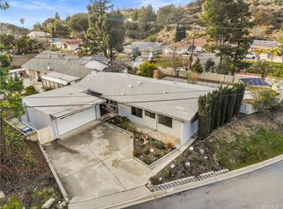 9515 Crystal View Dr, Tujunga, CA 91042