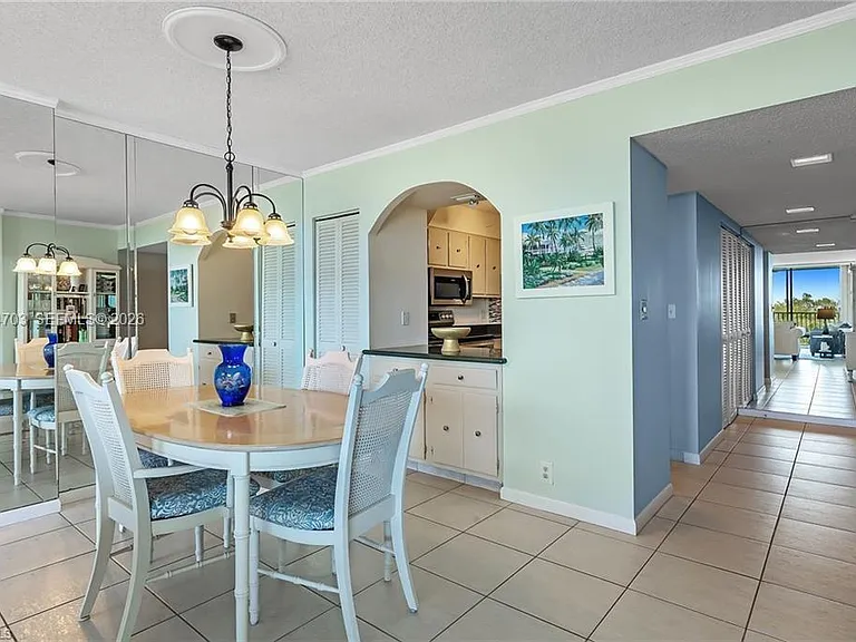 5 Bluebill Ave #403 — Photo 14