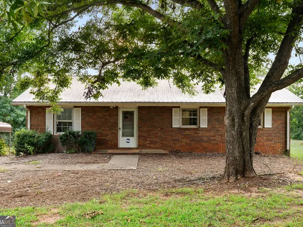 1273 Sewell Mill Rd, Danielsville, GA 30633