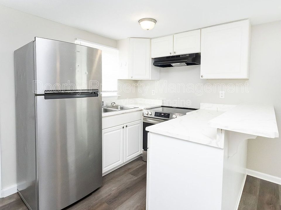 1st image of 407 Hotwater Rd Unit A