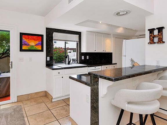 4th image of 4816 E WINSTON Drive #3