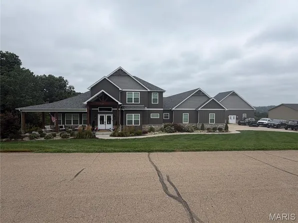 3079 Stonebridge Pl, Festus, MO 63028