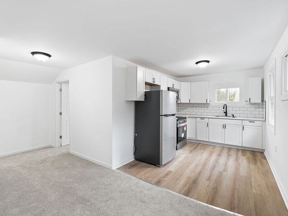 1st image of 4 Adele St #C