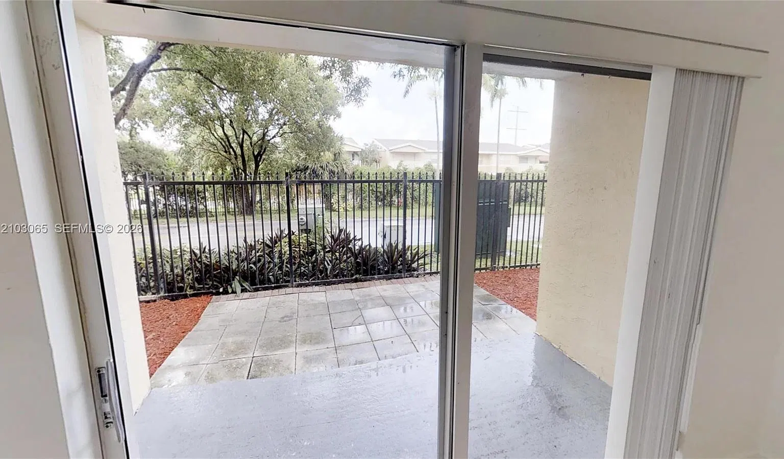 4800 NW 79th Ave — Photo 3